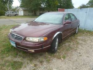 lot 156 image: 1998 Buick Regal