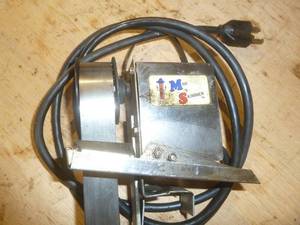lot 170 image: Oil Skimmer