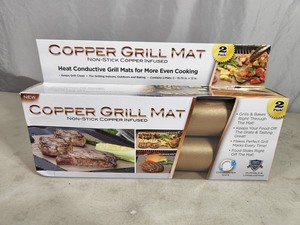 New 2 Pack of Copper Grill Mats