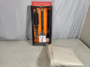 New 4 Pc BBQ Set and Cover