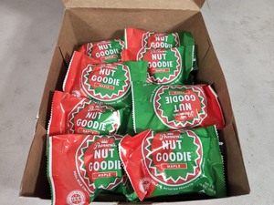 18 New Nut Goodie Maple Bars