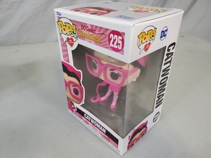 New Funko Pops DC Comics Bombshells Catwoman Breast Cancer Research Edition