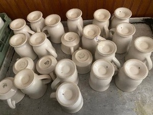 lot 67 image: Lot of 22 coffee  tea cups.