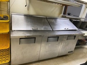 lot 14 image: 6 ft NSF COMMERCIAL REACH-IN PREP COOLER W 3 DOORS