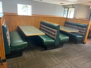lot 2 image: 2 STATION BOOTH & TABLE COMPLETE SET