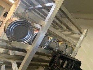 lot 38 image: Commercial Can Holder on wheels