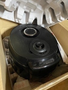 lot 156 image: NEW Cuckoo 5qt 8 in 2 Pressure Cooker