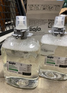 lot 154 image: GOJO Foam Hand Cleaner Case