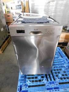 lot 2 image: Avanti 18 in. Stainless Steel Built-In Dishwasher
