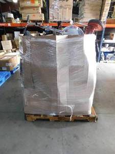 lot 4 image: WHOLESALE PALLET LOT OF GENERAL MERCHANDISE - SMALLS