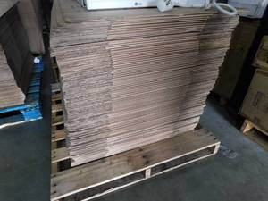 lot 24 image: The Home Depot 21 in. L x 15 in. W x 16 in. D Heavy-Duty Medium Moving Box with Handles (90-Pack)