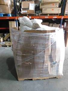 lot 29 image: WHOLESALE PALLET LOT OF GENERAL MERCHANDISE - SMALLS