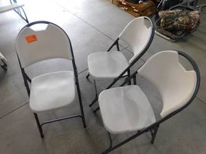 lot 99 image: (5) FOLDING CHAIR LOT