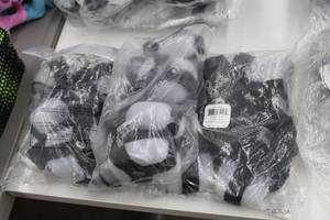 Lot of (3) Asics Four Bottle Belt