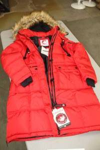 Canada Weather Gear Size Medium Ladies Parka