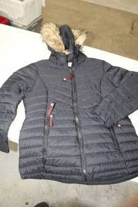 Canada Weather Gear Size Large Ladies Fur Hood Jacket