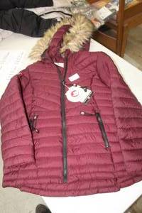 Canada Weather Gear Size X-Large Ladies Fur Hood Jacket