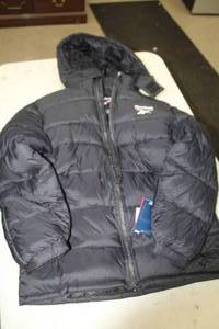 Reebok Size Medium Mens Jacket