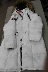 Canada Weather Gear Size Medium Ladies Fur Hood Parka