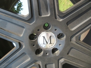 lot 715 image: SNOW TIRES WITH MANDRUS WHEELS, MERCEDES BOLT PATTERN