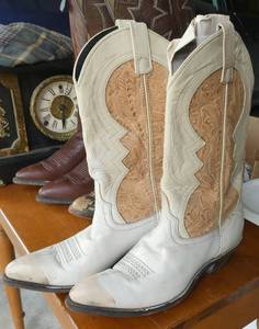 Womens Code West Cowboy boots Off White and Tan size 7M