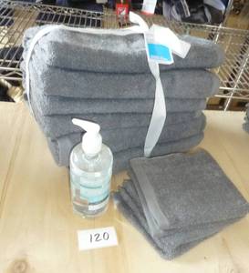 Speaking of Christmas Gifts - 4 bath towels, 4 wash cloths, bottle of hand sanitizer