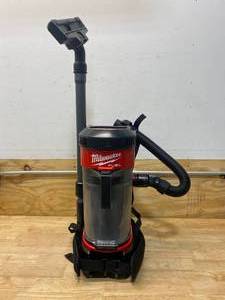 MILWAUKEE M18 FUEL 18-Volt Lithium-Ion Brushless 1 Gal. Cordless Backpack Vacuum (Tool-Only)