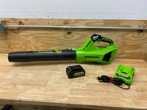 GREENWORKS 24V Leaf Blower with Battery (4Ah) and Charger
