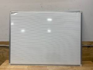 MASTERVISION White Board (47 12 x 35 12)