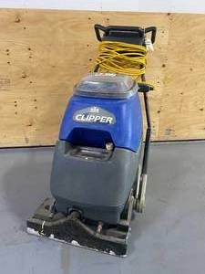 WINDSOR Clipper CLP12 Floor Cleaner