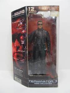 lot 21 image: New in Box Large 12 TERMINATOR 3 Action Figure