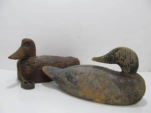 lot 26 image: 2 Old Vintage Carved Wood Duck Decoys