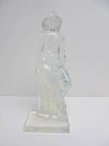 lot 108 image: Vintage Figural Nude Art Glass Sculpture