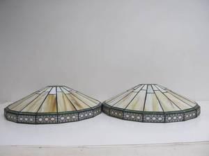 lot 115 image: Matching Pair of Arts & Crafts Style Slag Glass Lamp Shades