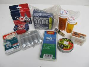 lot 129 image: Lot of Assorted Air Rifle Pellet Gun Ammo Co2 Cylinders etc