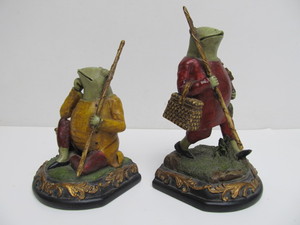 lot 291 image: Set of Sculptural Frog Bookends