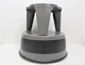 lot 147 image: Excellent Condition KIK-STEP Rolling Stool