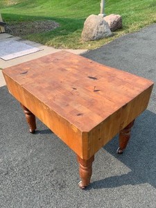 lot 189 image: Original Antique Butcher Block Rolling Kitchen Island Table