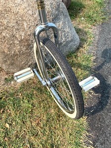 lot 299 image: Vintage 1970s BRONCO Unicycle