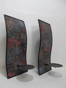 lot 207 image: Matching Pair of Mosaic Glass Sconces