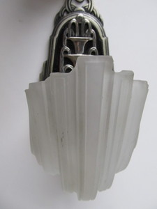 lot 173 image: Beautiful Set of Vintage Deco 1930s Era Slip Shade Wall Sconces