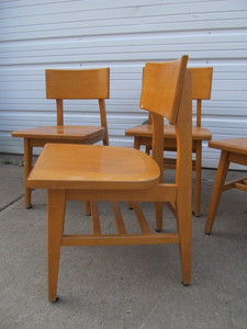 lot 185 image: Matching Set of 4 Mid Century Solid Wood Side Chairs