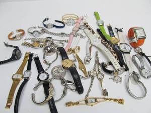 lot 216 image: Large Lot of Assorted Ladies Watches