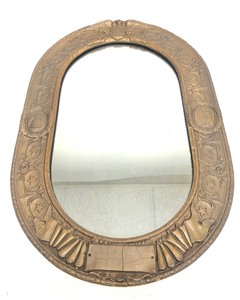 lot 4 image: Wonderful Antique Spanish American War Era Patriotic Oval Wall Mirror