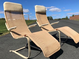 lot 345 image: Excellent Pair of Quality Lloyd Landers Perma-Wicker Lounge Chairs