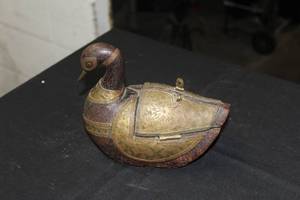 Swan Wooden Table Statue