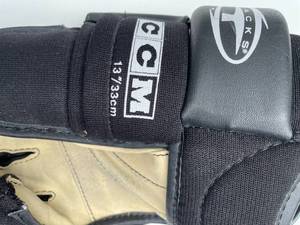 Mens hockey boxing gloves size 33 CM