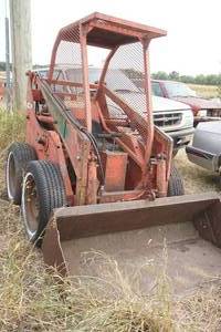 lot 11 image: Gehl hydracat skid loader