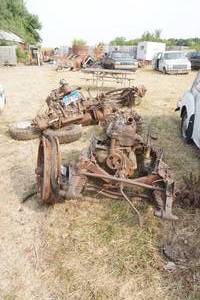 lot 27 image: engines, transmission, axles and tires