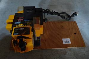 Plasplugs 4 in One Power Sharpening Tool